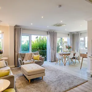  Apartment A Silvertide South Africa